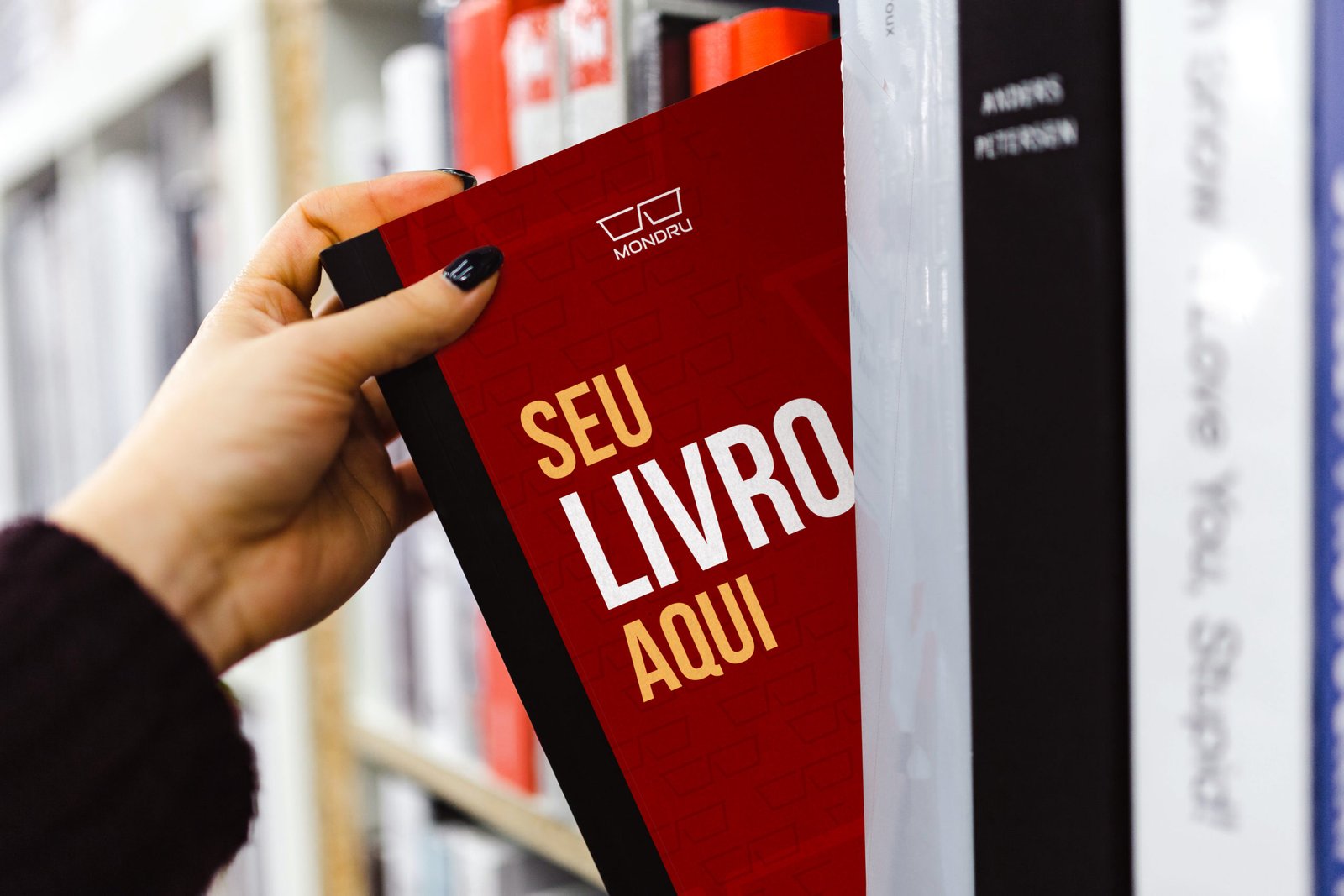 Seu Livro Aqui – Editora Mondru