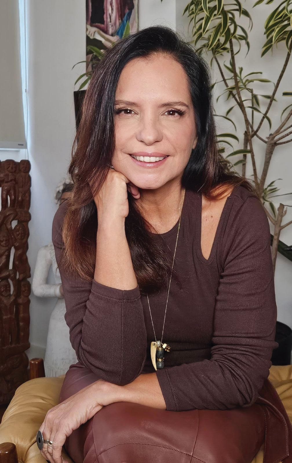 Angela Chaves
